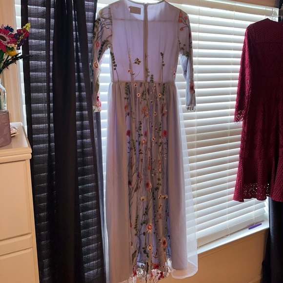 Dainty jewells dress! Very pretty SOLD OUT ON WEBSITE - Picture 3 of 3